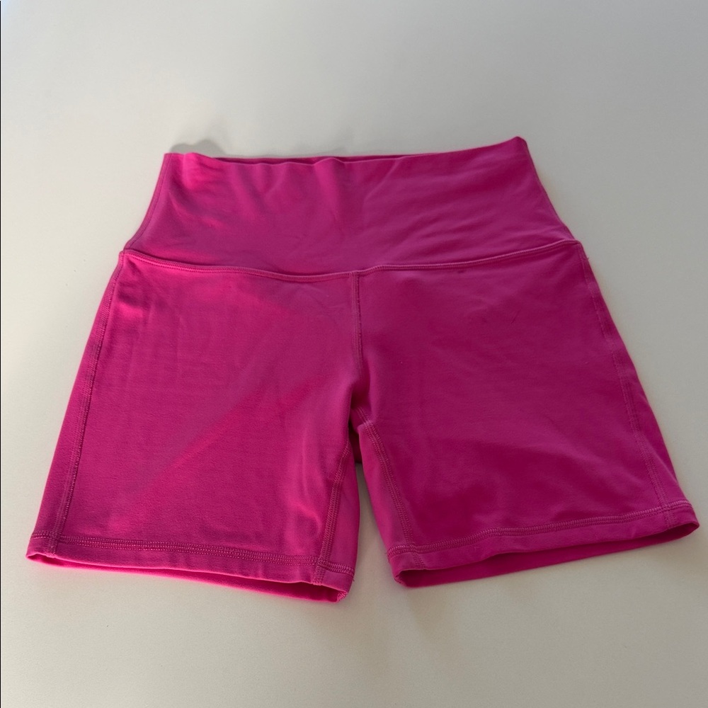 lululemon athletica Align High-rise  Shorts in Sonic Pink Sz 6